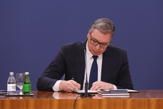 俄媒：有消息称“多名持挺俄立场的塞尔维亚官员可能被解雇”，武契奇回应