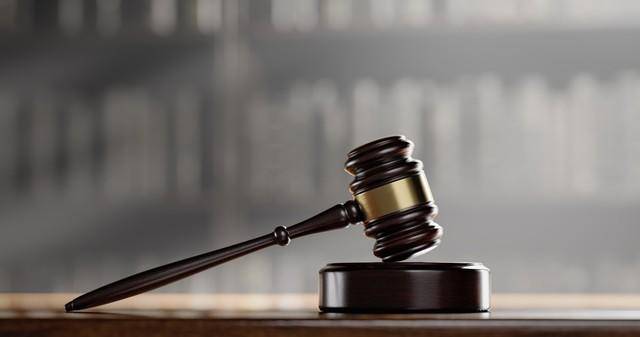 公公车祸去世留下63万赔偿款 法院认定儿媳非近亲属无权分配，一外地女经鉴定是其女儿获分配权