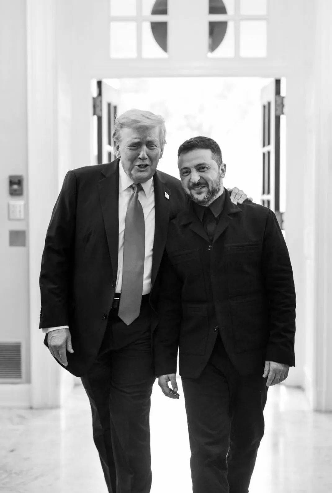 牛弹琴：白宫版智斗，特朗普果然大杀四方