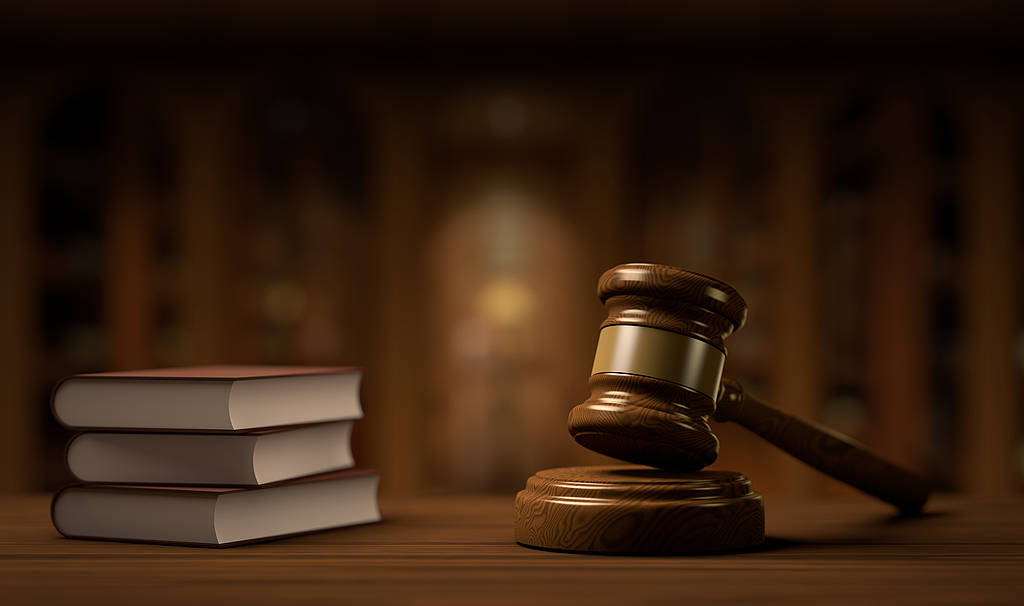 农妇与法官言语冲突被罚10万拘15日,让人看不懂