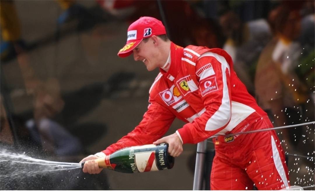 2013年舒马赫昏迷,科琳娜为救夫9年花20亿人民币:卖房也不言弃